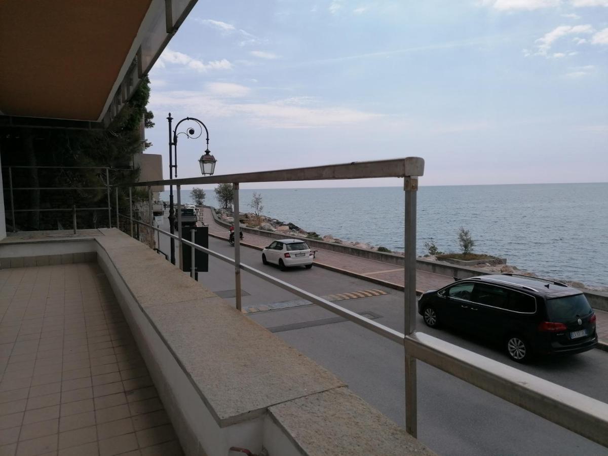 Cadorna Fronte Mare Apartment Alassio Bagian luar foto